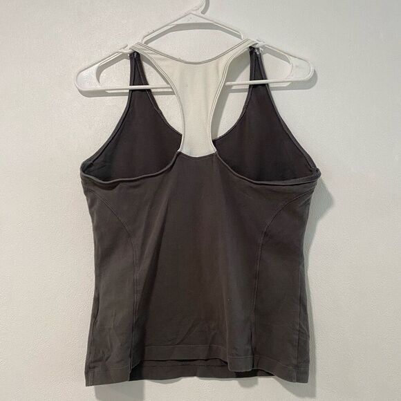 Nike Dri-Fit Black Racerback Tank Top Women’s XL Activewear Gym Yoga - Picture 2 of 7